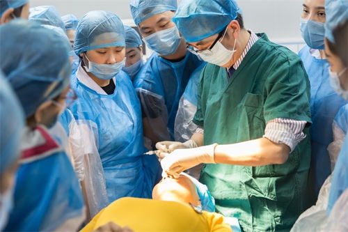 割雙眼皮有風(fēng)險嗎 雙眼皮手術(shù)危險嗎